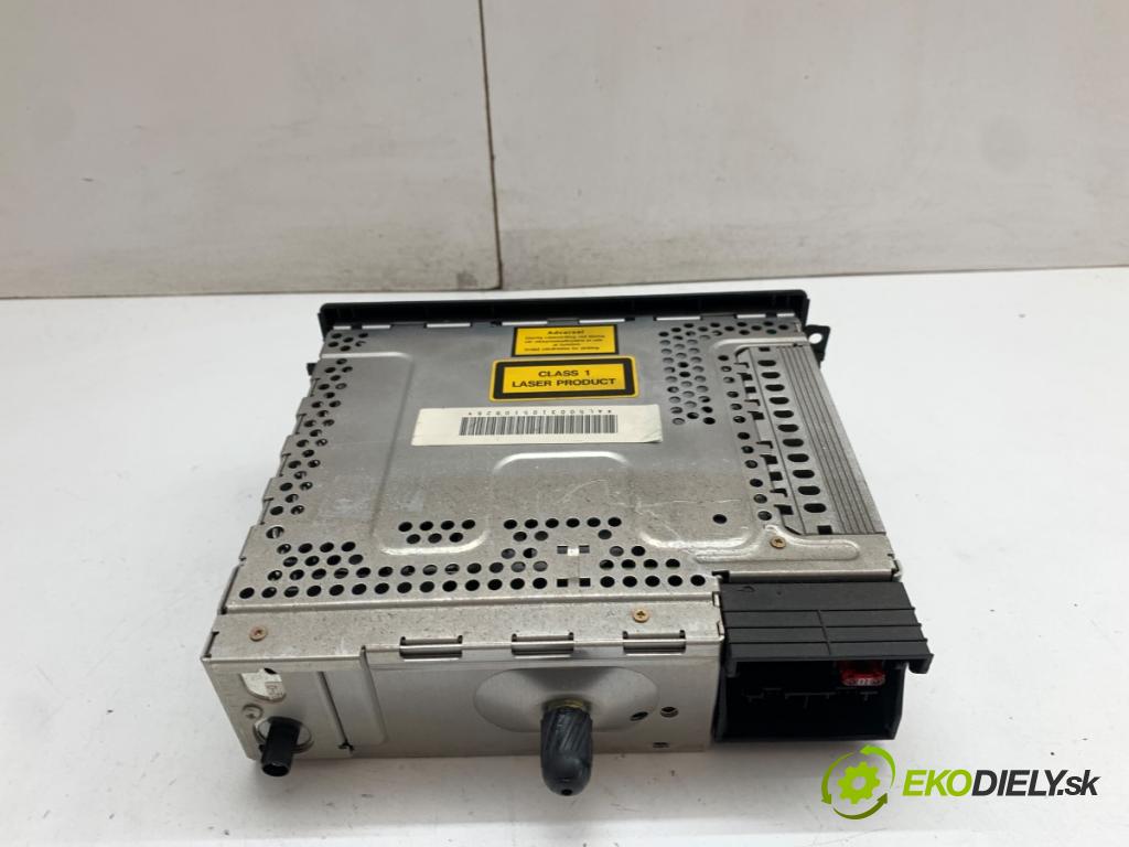 MINI R50 R53 liftback 2005 66 kW One 1598 RADIO 6917521 (Audio zařízení)
