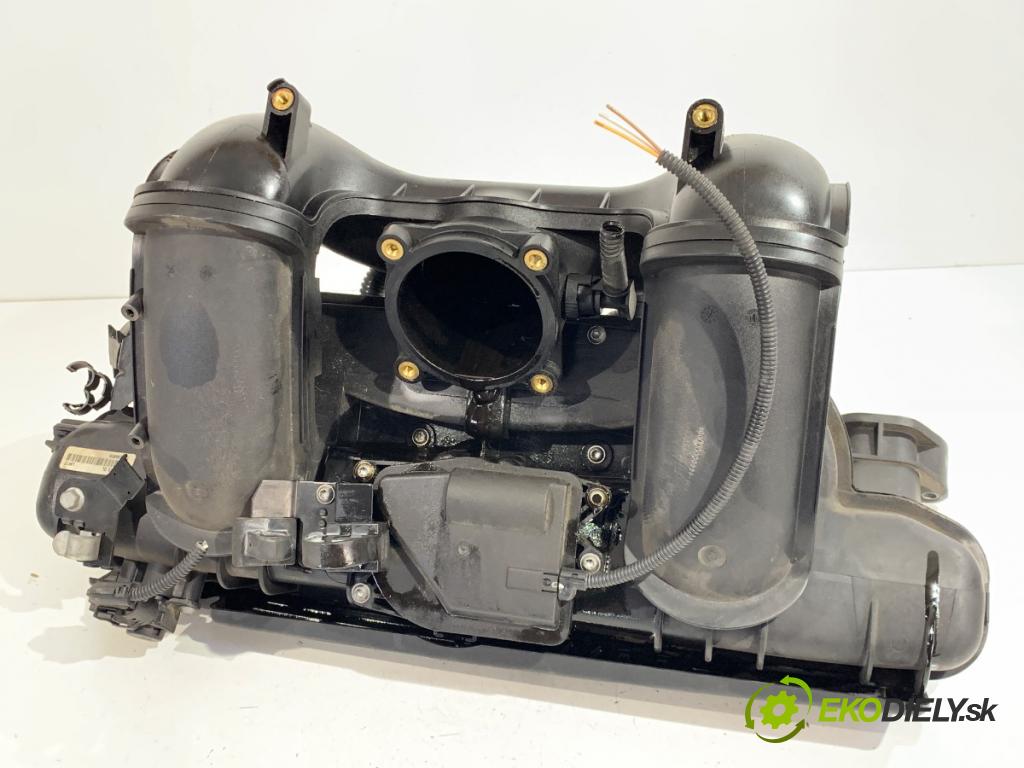 BMW E60 sedan 2006 160 kW 525 i 2996 potrubí sání 7520368 (Sací potrubí)