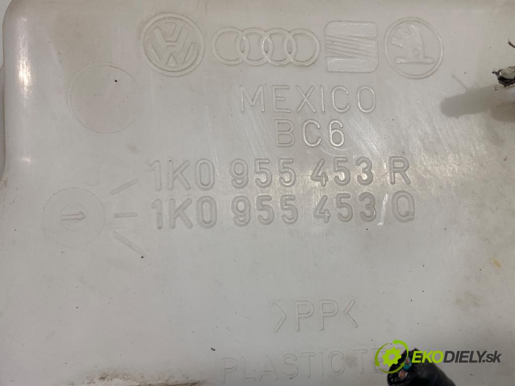 VW JETTA III sedan 2006 75 kW 1.6 1595 nádržka ostřikovačů 1K0955453R