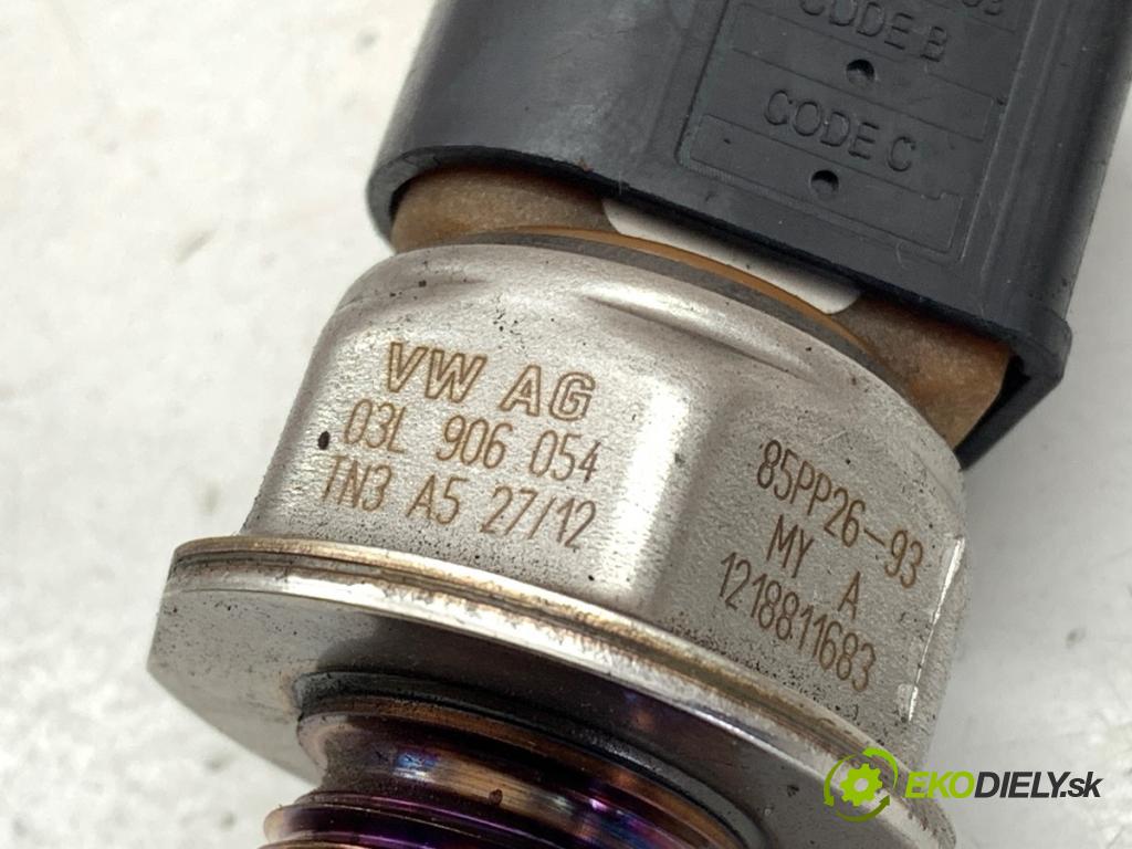 AUDI A6 C7 Kombi 2012 130 kW 2.0 TDI 1968 Snímač tlaku paliva 03L906054 (Snímač)