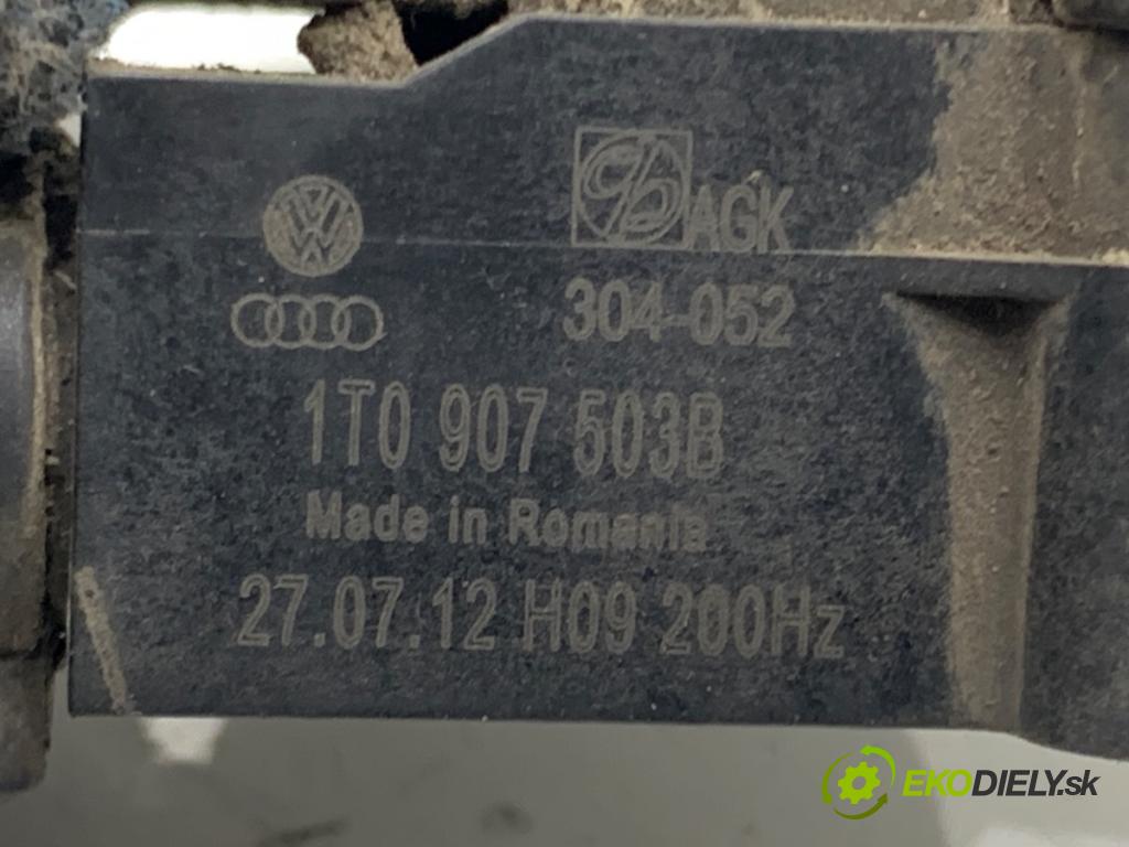 AUDI A6 C7 Kombi 2012 130 kW 2.0 TDI 1968 snímač ÚROVEŇ: XENON přední část levý 1T0907503B