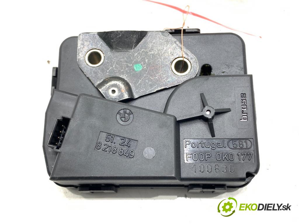 BMW E91 Kombi 2010 135 kW 320 d 1995 zámok dveří zadní část 8218849