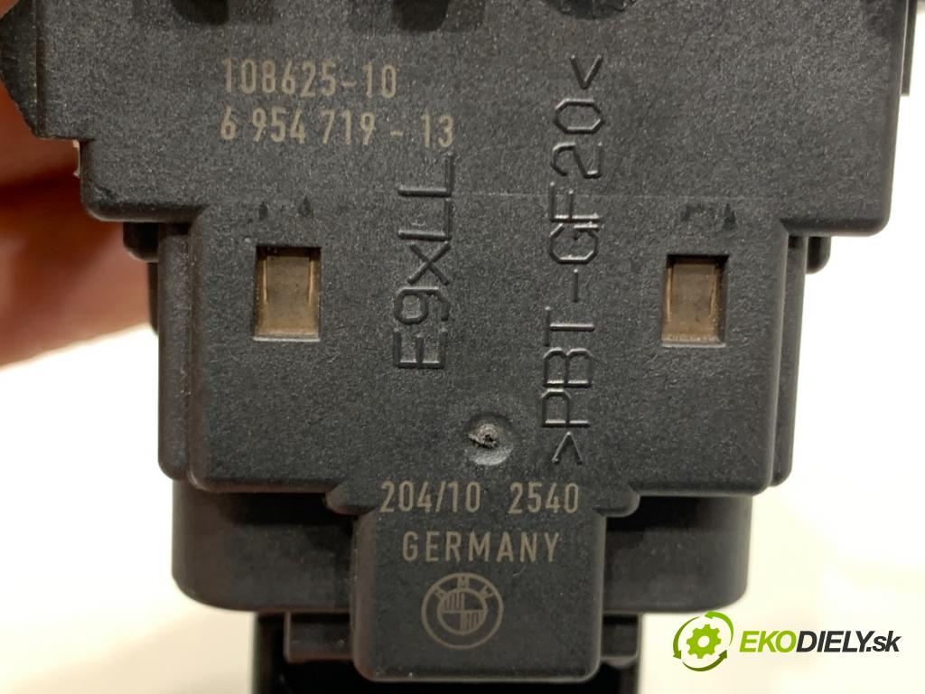 BMW E91 Kombi 2010 135 kW 320 d 1995 spínačka 6954719 (Spínací skříňka)