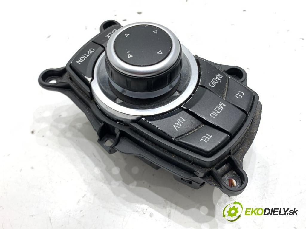 BMW E91 Kombi 2010 135 kW 320 d 1995 Panel ovládaní navigace 9231116