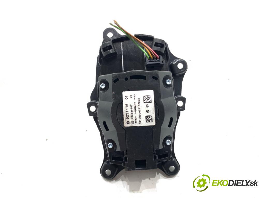 BMW E91 Kombi 2010 135 kW 320 d 1995 Panel ovládaní navigace 9231116