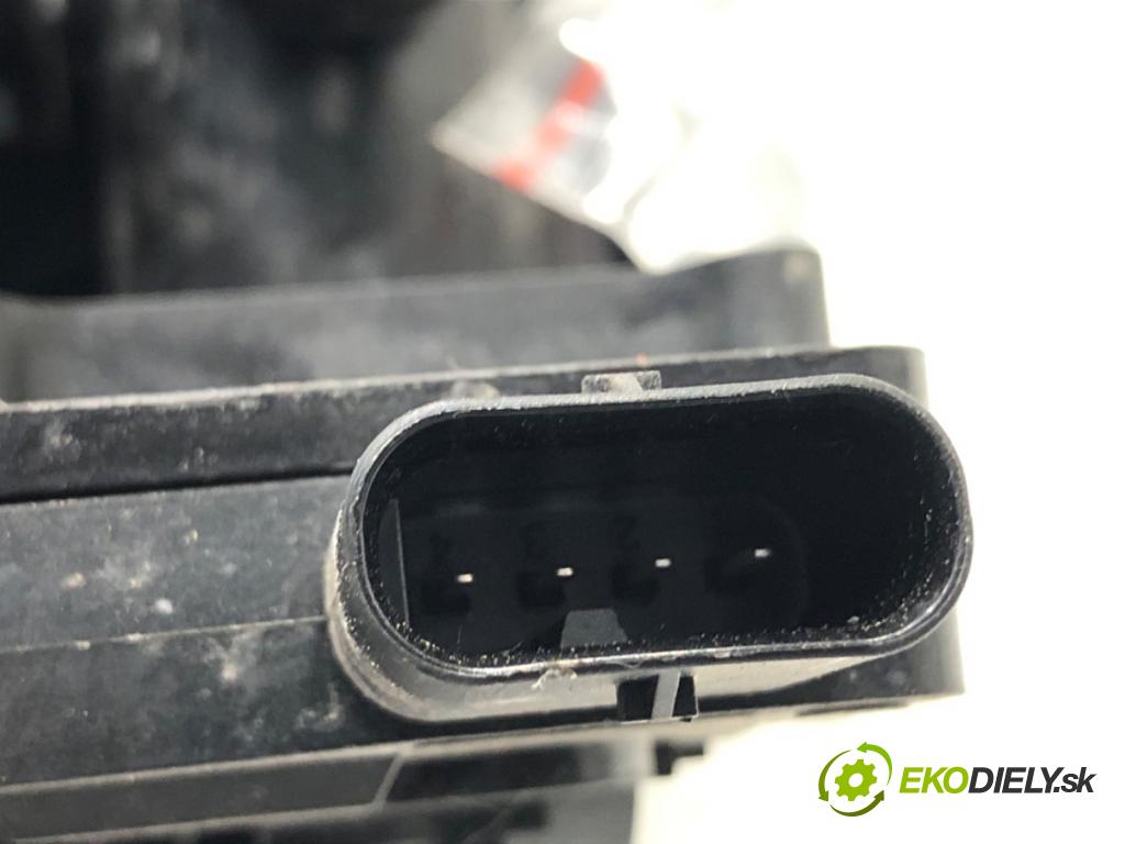 MERCEDES-BENZ eSPRINTER Skrzynia Skrzynia 2021 85 kW Electric (910.633)  DALŠÍ: Pumpa vody EGL0004 (Vodná pumpa)