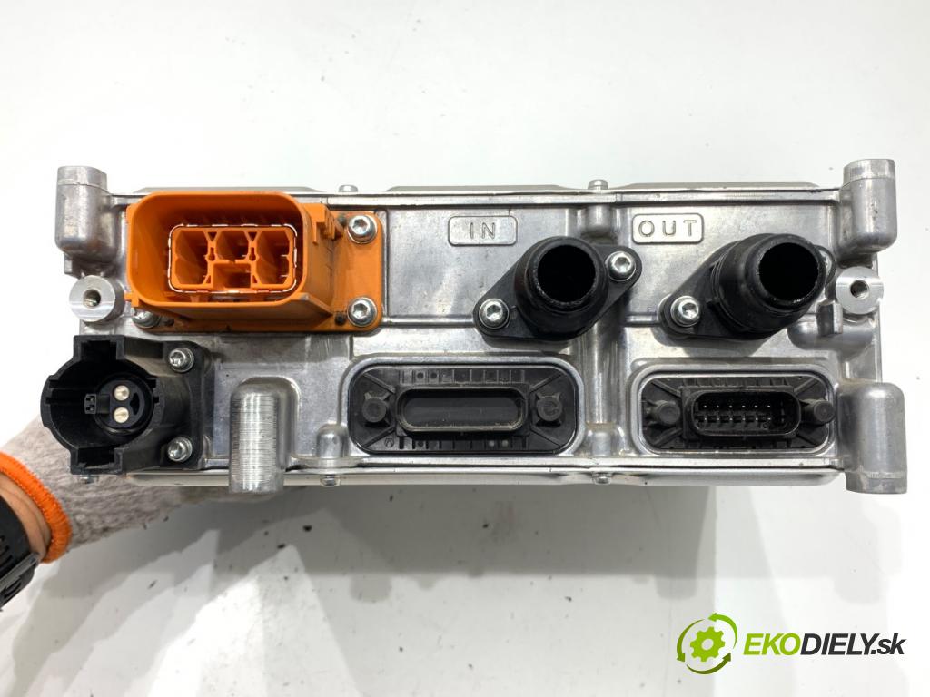 MERCEDES-BENZ eSPRINTER Skrzynia Skrzynia 2021 85 kW Electric (910.633)  modul řídící jednotka akumulátora A0009006520