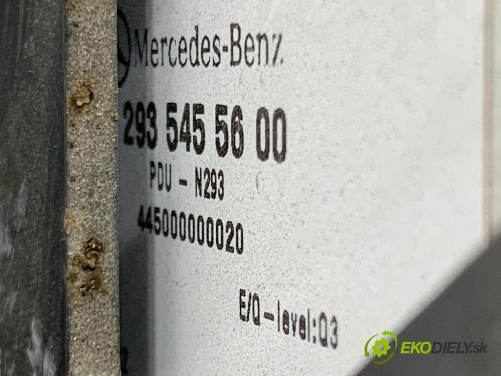 MERCEDES-BENZ eSPRINTER Skrzynia Skrzynia 2021 85 kW Electric (910.633)  modul rozdělovač NAPĚTÍ: A2935455600