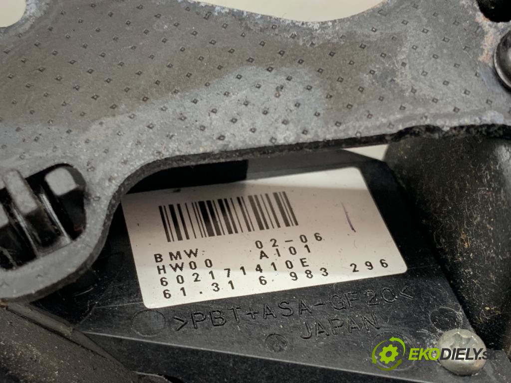BMW E60 sedan 2006 160 kW 525 i 2996 SPÍNAČE: volantu 6983296