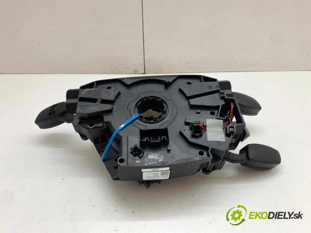 BMW E60 sedan 2006 160 kW 525 i 2996 Prepínač kombinovaný 9112010 (Prepínacie páčky pod volantom)