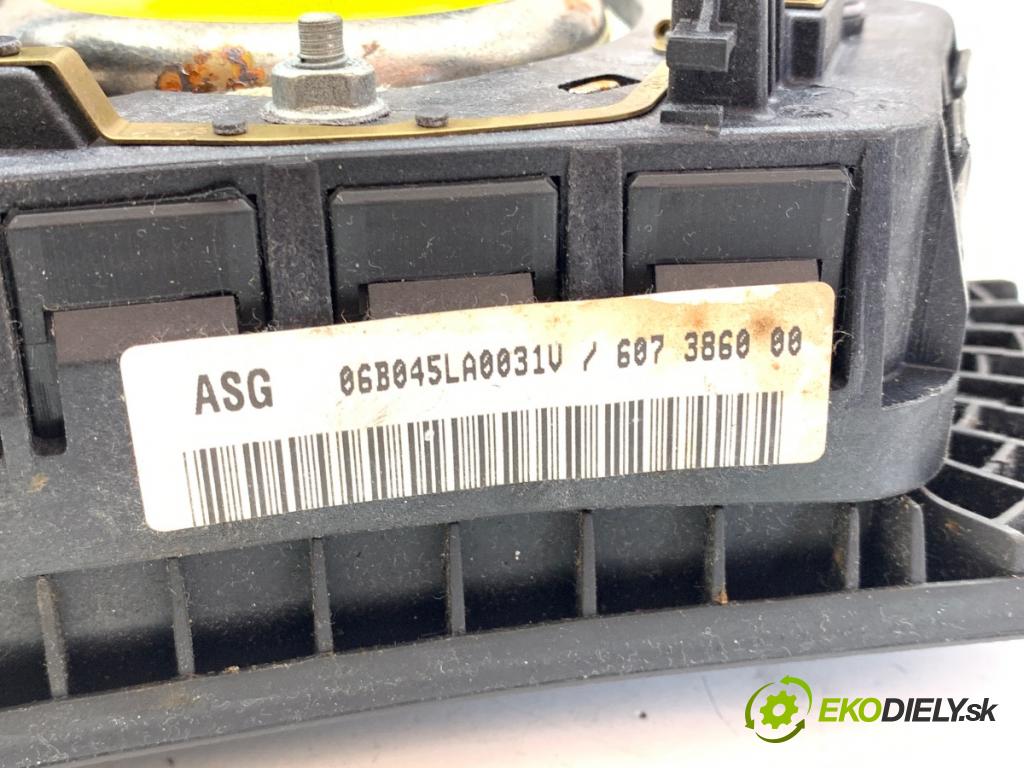 BMW E60 sedan 2006 160 kW 525 i 2996 AirBag volantu 607386000 (Airbag)