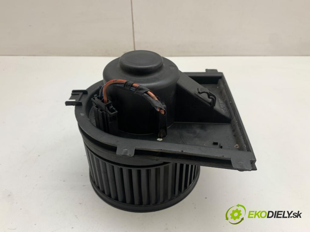 AUDI A3 8L liftback 2000 132 kW 1.8 T 1781 ventilátor kúrenia 1J1819021A