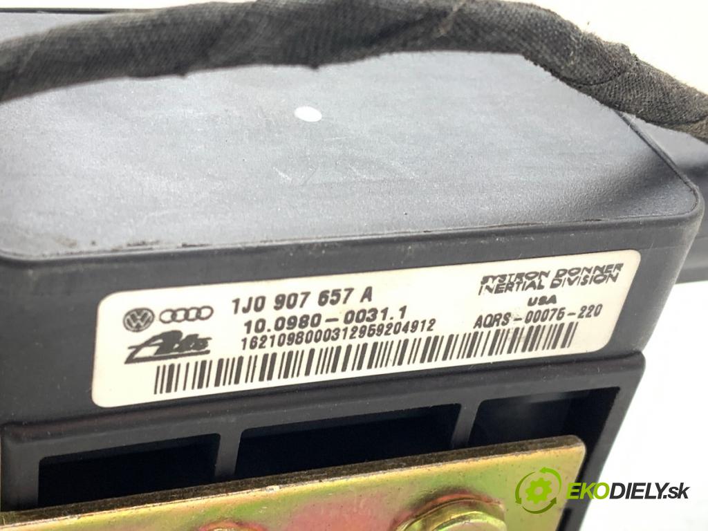 AUDI A3 8L liftback 2000 132 kW 1.8 T 1781 Snímač ESP 1J1907637A