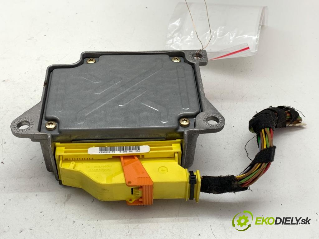 AUDI A3 8L liftback 2000 132 kW 1.8 T 1781 senzor airbag 8L0959655G (Snímač)