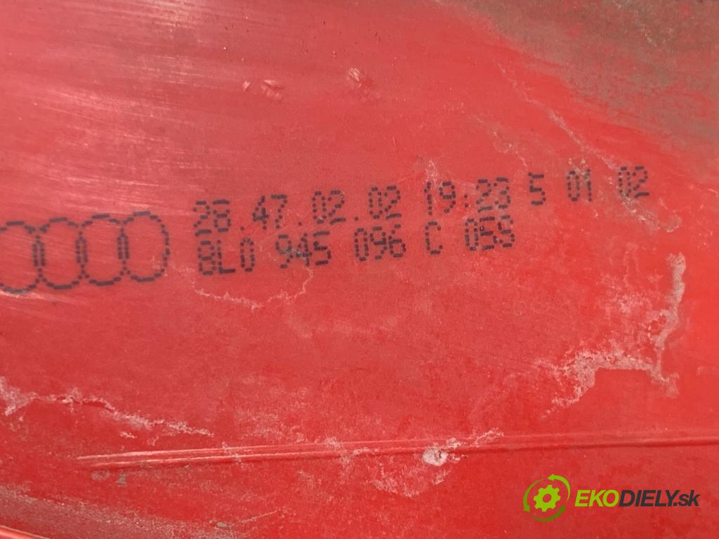 AUDI A3 8L liftback 2000 132 kW 1.8 T 1781 světlo pravý zadní část 8L0945096C