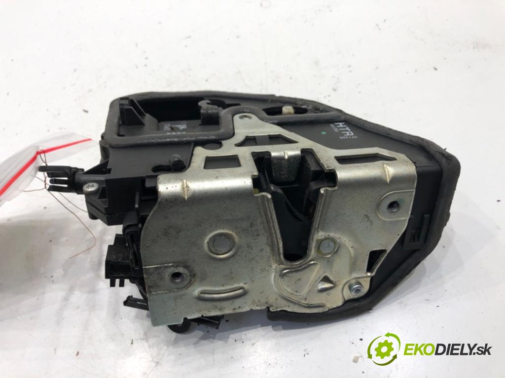BMW E90 sedan 2006 120 kW 320 d 1995 zámok dveře pravý zadní část 7060296