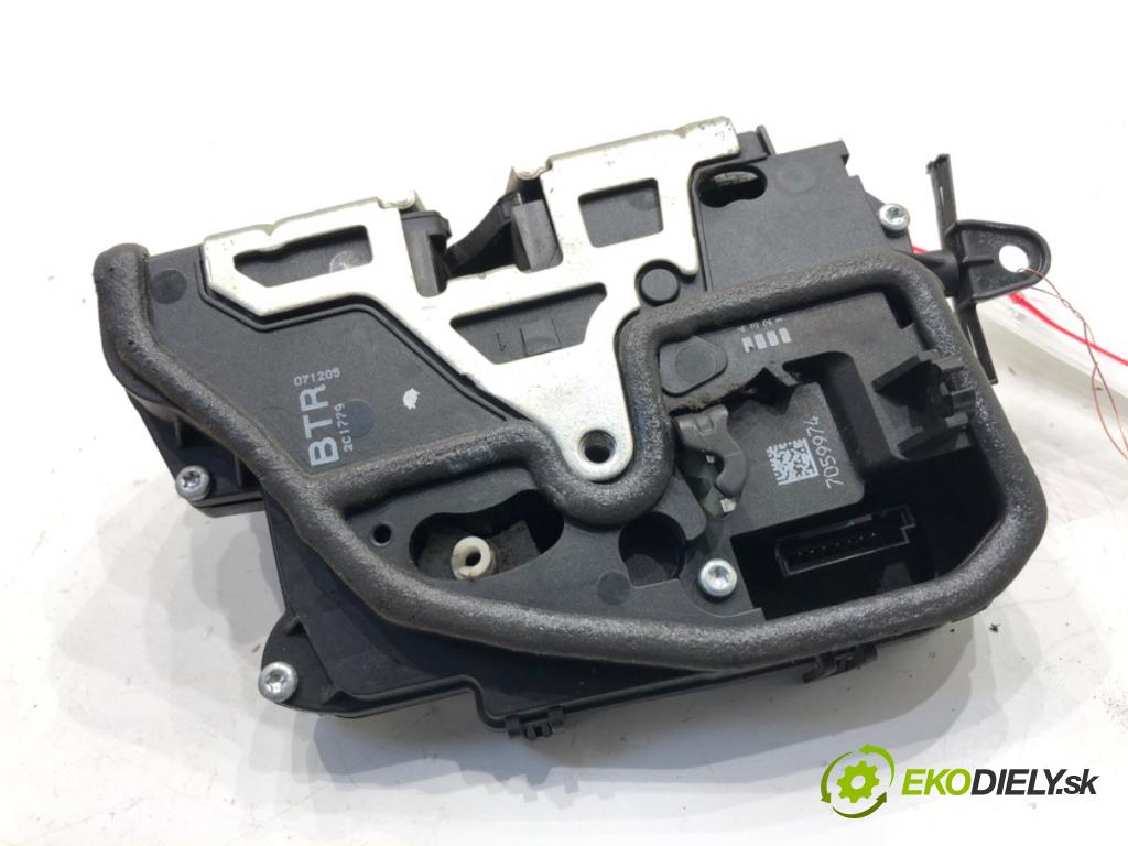 BMW E90 sedan 2006 120 kW 320 d 1995 zámok dveře pravý přední část 7059974