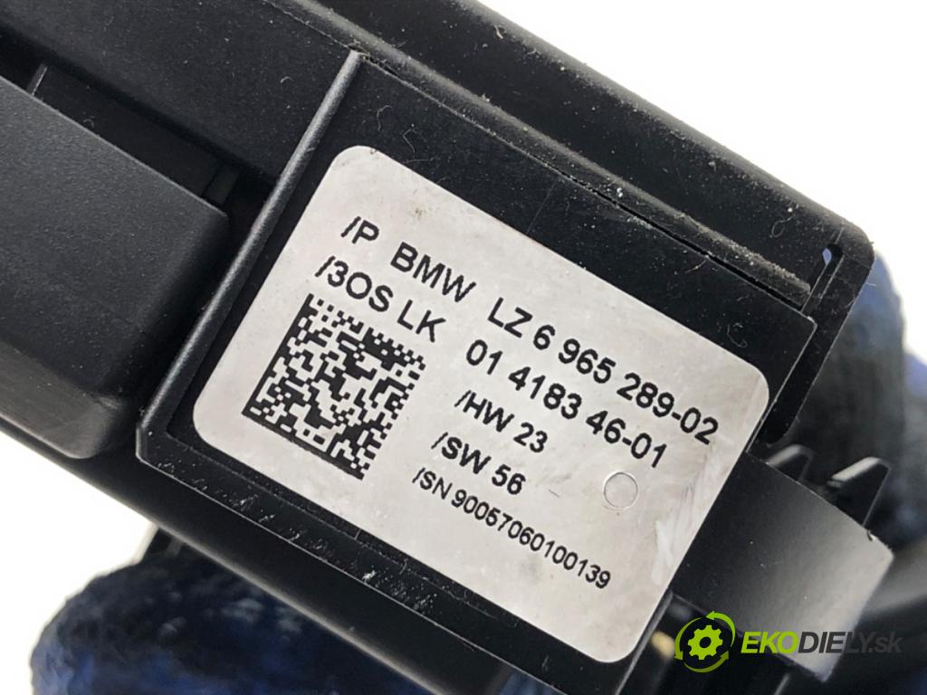 BMW E90 sedan 2006 120 kW 320 d 1995 přepínač kombinovaný 6965289 (Páčky pod volantem)