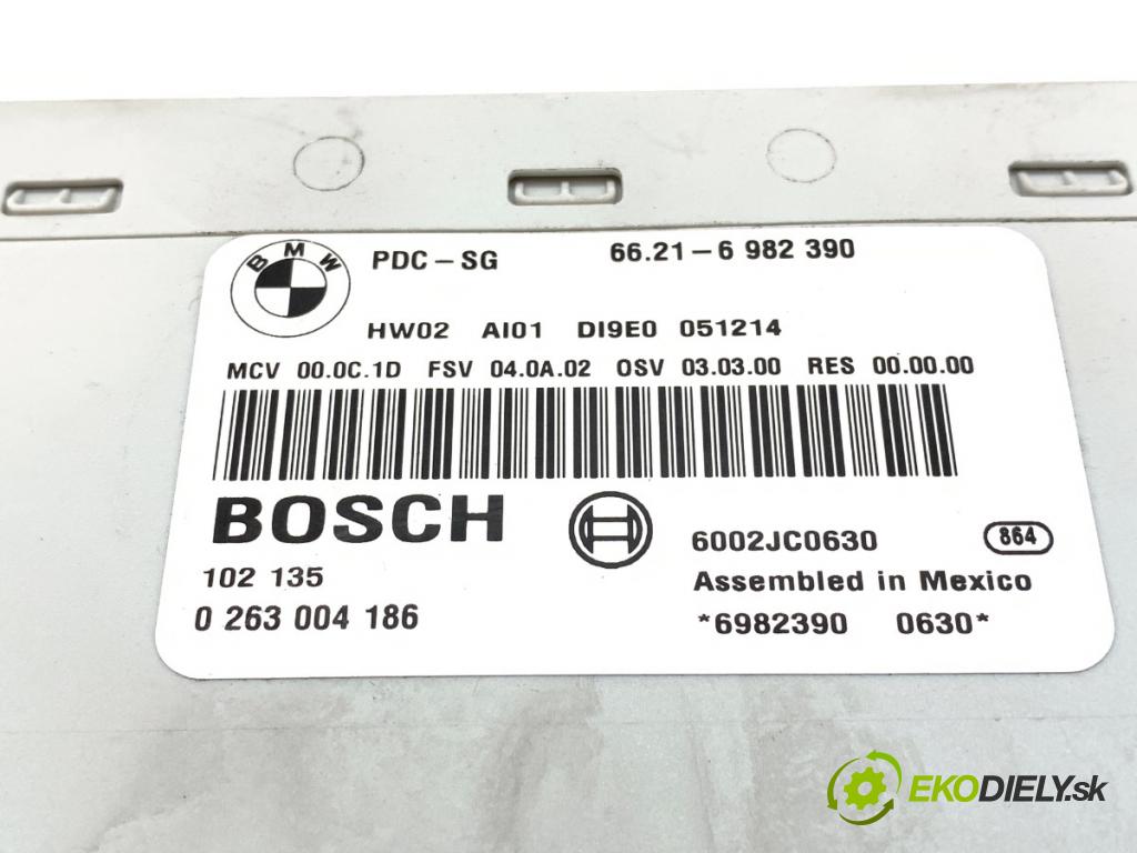 BMW E90 sedan 2006 120 kW 320 d 1995 modul PDC 6982390 (Řídící jednotka ostatní)