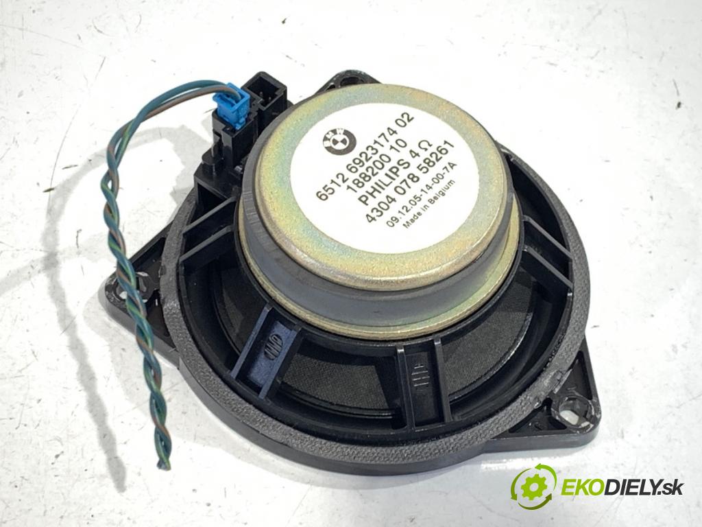 BMW E90 sedan 2006 120 kW 320 d 1995 reproduktory 6923174