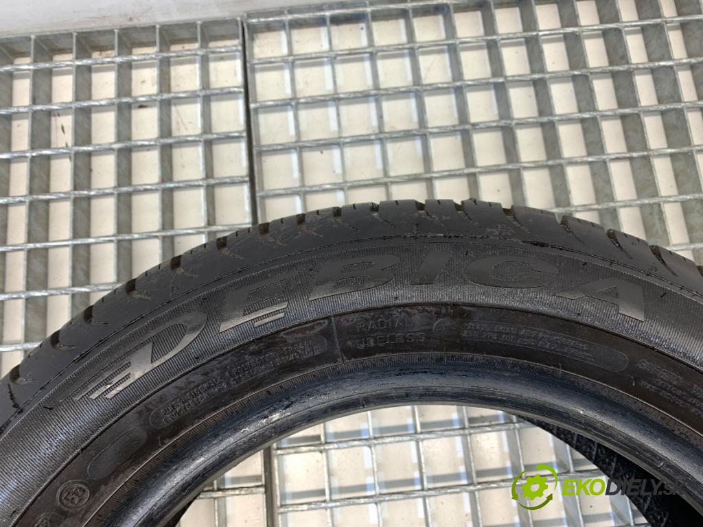 --- ---      PNEUMATIKY: PARA: VÍCENÁ SEZÓNA: 165/65 R14 DĘBICA