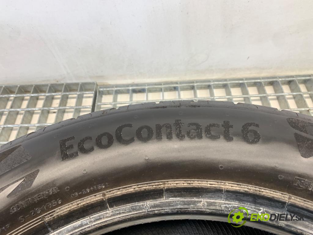 --- --- PNEUMATIKA: 2X 215/55 R17 CONTINENTAL