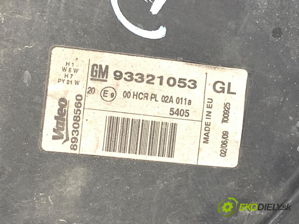OPEL MERIVA A nadwozie wielkoprzestrzenne (MPV) 2009 77 kW 1.6 (E75) 1598 světlomet pravý přední část 93321053
