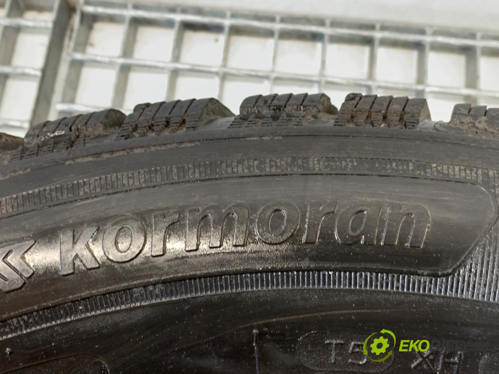--- ---      PNEUMATIKA: zima 2X 225/60 R17 KORMORAN