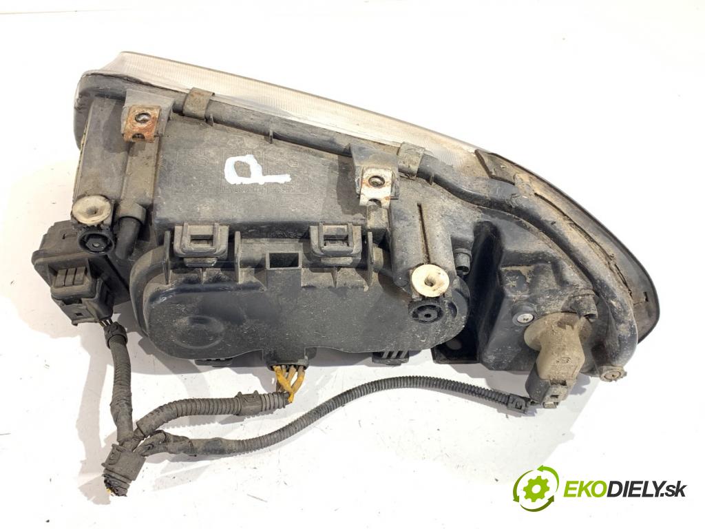 AUDI A3 8L liftback 2000 132 kW 1.8 T 1781 SVĚTLOMETY: pravy ľavy PRSTENE: 08-441-1160L