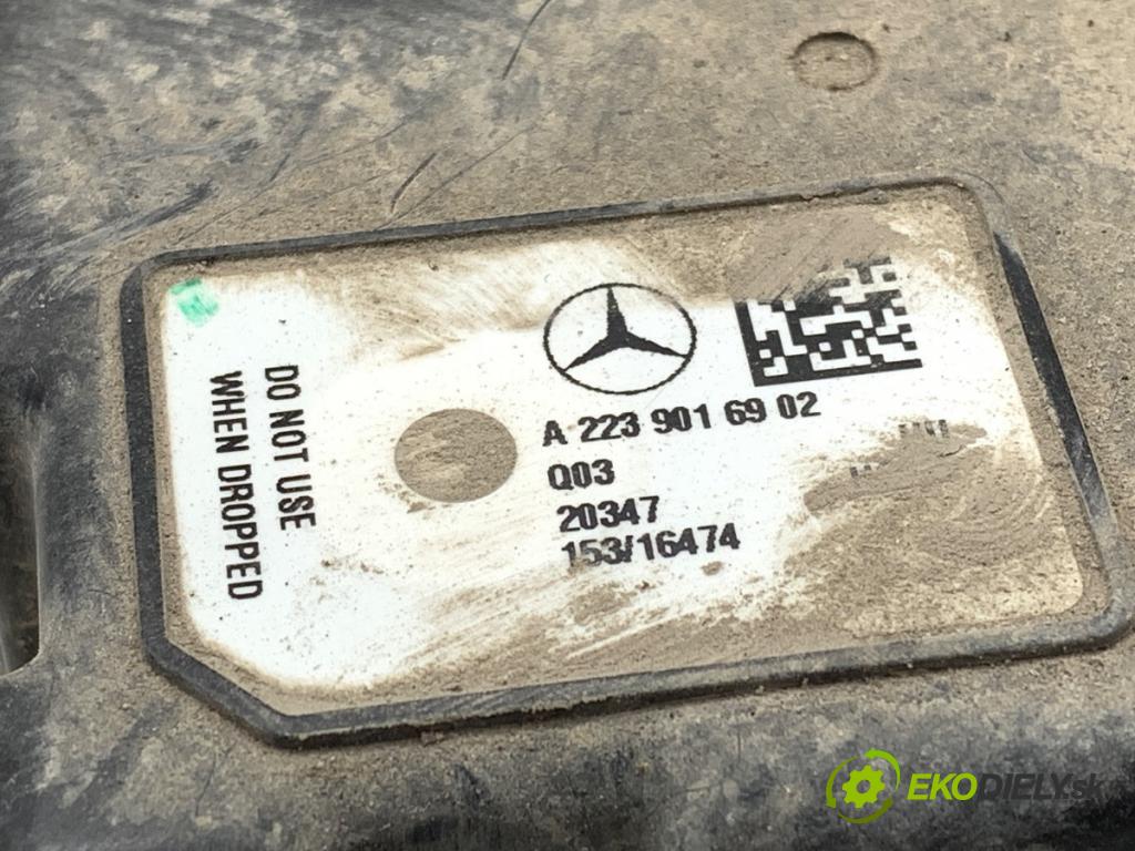 MERCEDES-BENZ eSPRINTER Skrzynia Skrzynia 2021 85 kW Electric (910.633)  Modul ZVUK: A2239016902