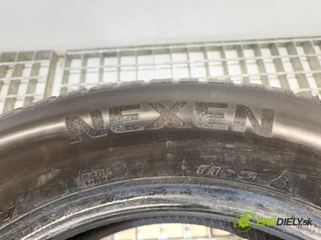 --- ---      PNEUMATIKY: PARA: VÍCENÁ SEZÓNA: 215/60 R17 NEXEN