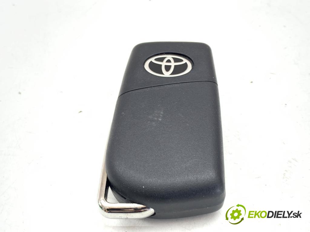TOYOTA C-HR SUV 2020 85 kW 1.2 (NGX10_) 1197 kľúč DÁLKOVÝ: 