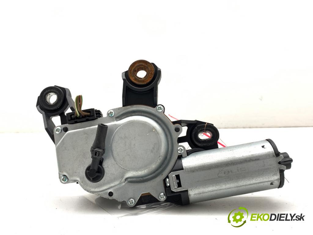 VW GOLF IV liftback 1999 66 kW 1.9 TDI 1896 Motor stieračov zad 