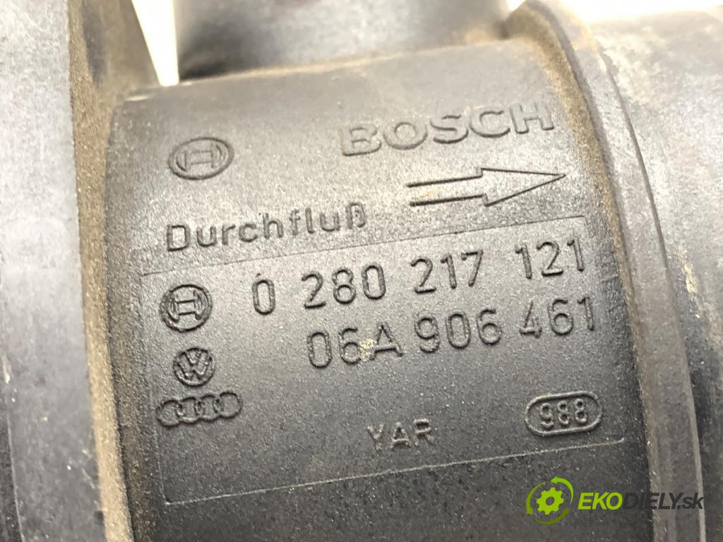 VW GOLF IV liftback 1999 66 kW 1.9 TDI 1896 Váha vzduchu 06A906461 (Váha vzduchu)