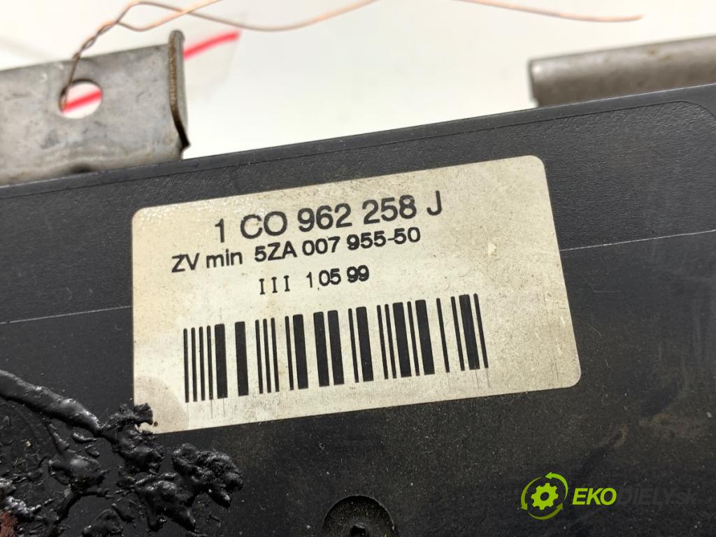 VW GOLF IV liftback 1999 66 kW 1.9 TDI 1896 Modul komfortu 1C0962258J (Modul komfortu)