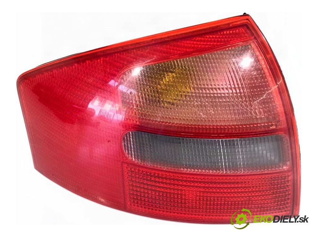 AUDI A6 C5 sedan 1998 110 kW 1.8 T 1781 Svetlo ľavy zad
