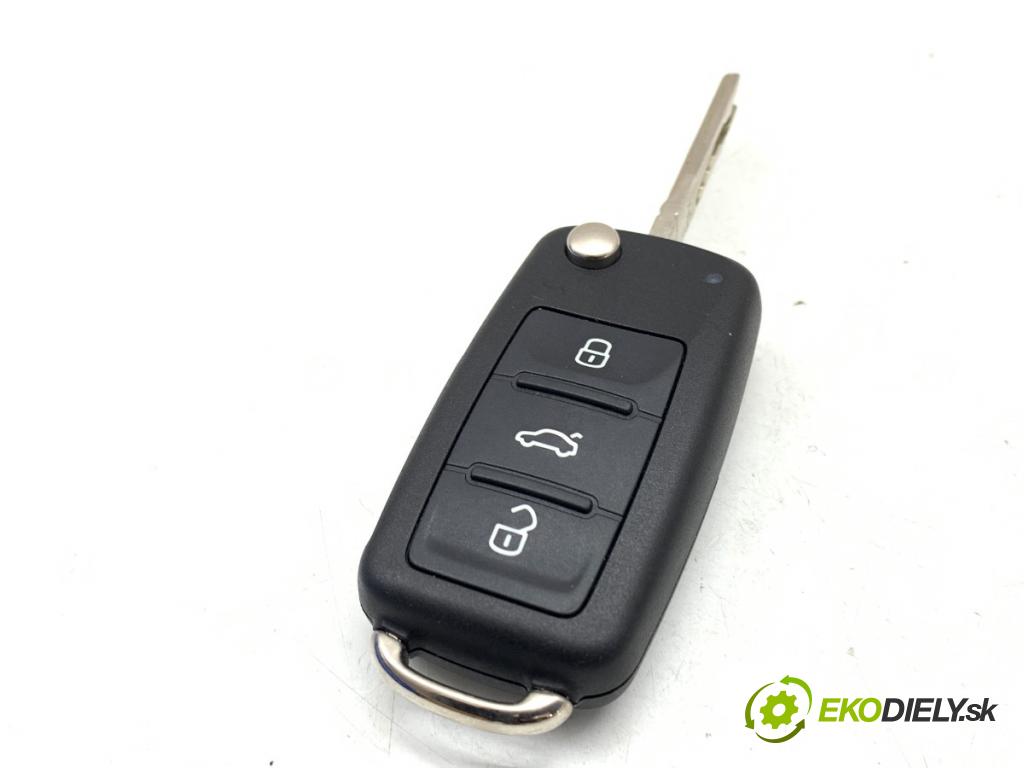 VW POLO V liftback 2013 44 kW 1.2 1198 kľúč DÁLKOVÝ: 5K0837202AD