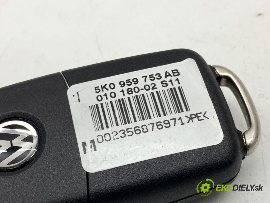 VW POLO V liftback 2013 44 kW 1.2 1198 kľúč DÁLKOVÝ: 5K0837202AD