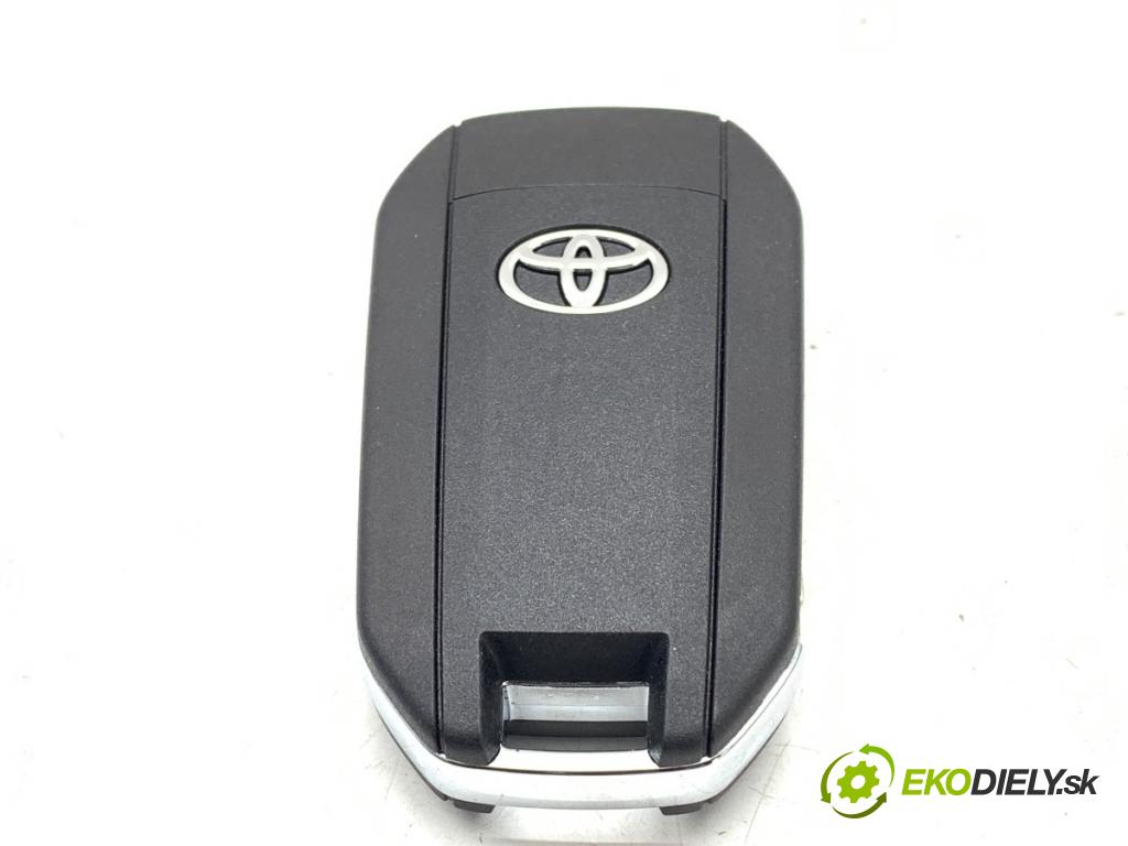 TOYOTA PROACE Nadwozie pełne/minivan 2024 75 kW 1.5 D-4D 100 (BPZMD) 1499 kľúč DÁLKOVÝ: 