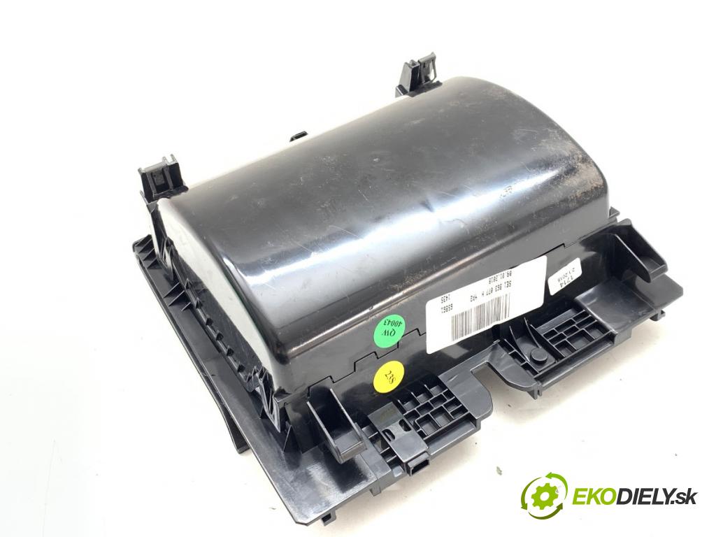 SKODA OCTAVIA III liftback 2018 110 kW 1.4 TSI 1395 Popolník 5E1863077H