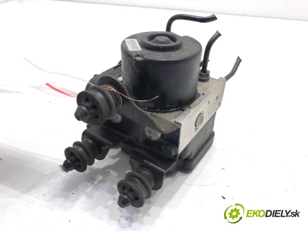 VW GOLF PLUS V liftback 2006 77 kW 1.9 TDI 1896 pumpa ABS 1K0907379P (Pumpa ABS)