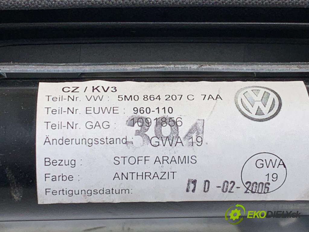 VW GOLF PLUS V liftback 2006 77 kW 1.9 TDI 1896 loketní opěrka 5M0864207C (Loketní opěrka)