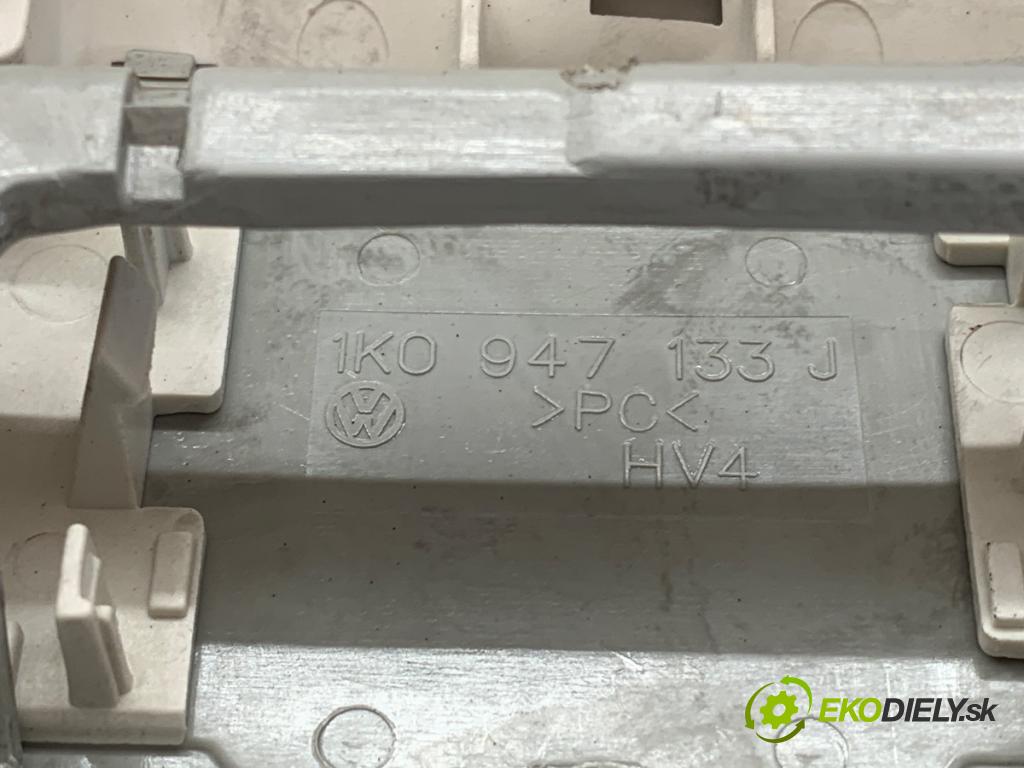VW GOLF PLUS V liftback 2006 77 kW 1.9 TDI 1896 Svetlo stropné 1K0867489C
