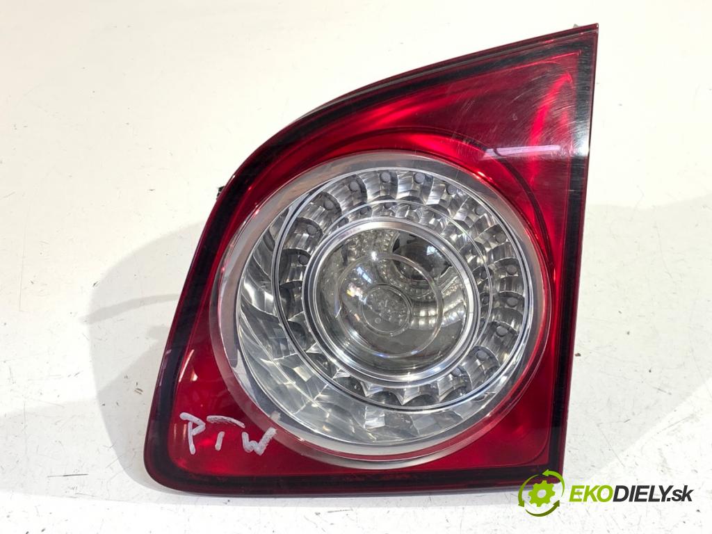 VW GOLF PLUS V liftback 2006 77 kW 1.9 TDI 1896 světlo pravý zadní část vnitřní 5M0945094H