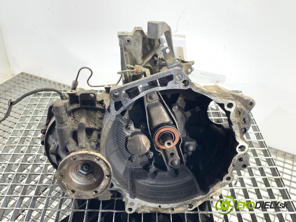 AUDI A3 8L liftback 2000 132 kW 1.8 T 1781 převodovka DUE (Převodovka)