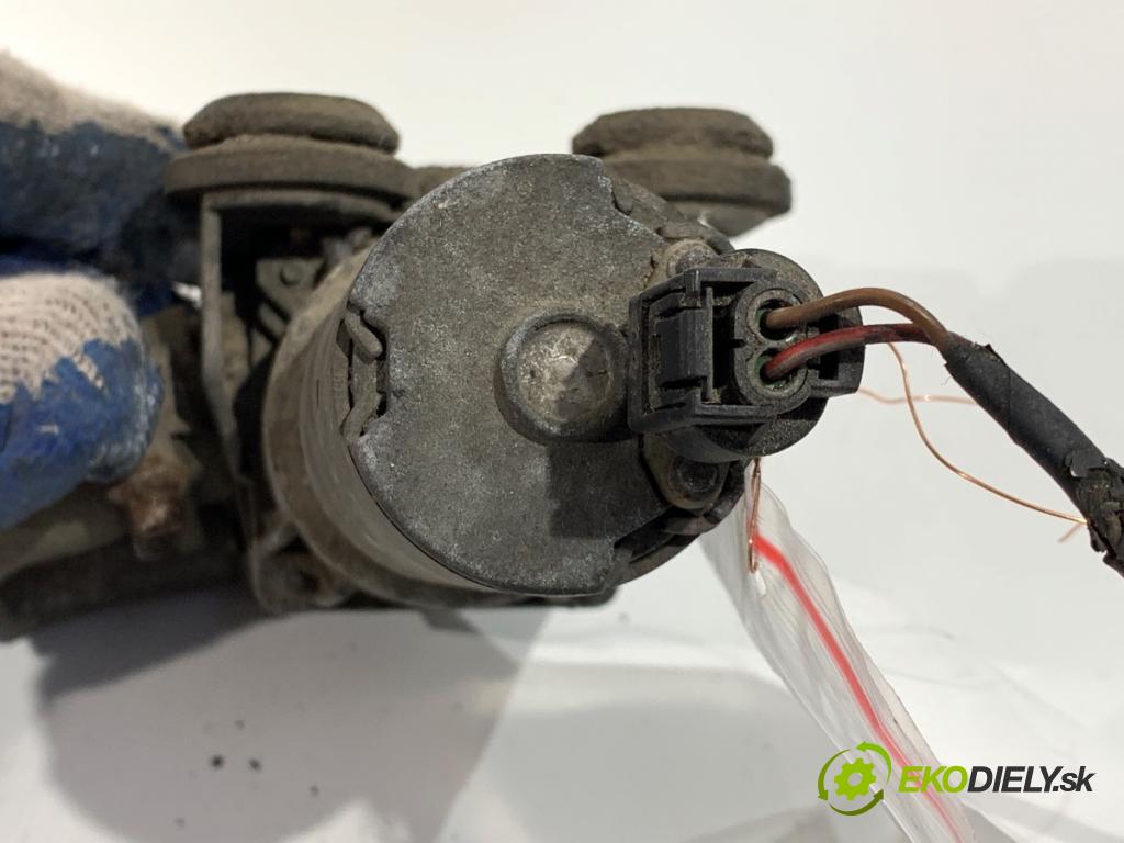 BMW E90 sedan 2006 120 kW 320 d 1995 Magnetický ventil vody 8369806 (Elektrosúčasti ostatné)