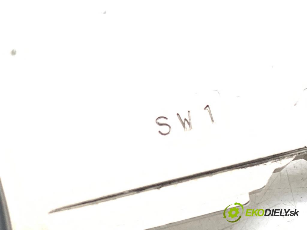 SUZUKI SWIFT V liftback 2023 61 kW 1.2 1197 kľúč DÁLKOVÝ: