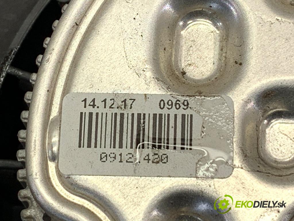 SKODA OCTAVIA III liftback 2018 110 kW 1.4 TSI 1395 ventilátor chladiče 23152800 (Ventilátor)