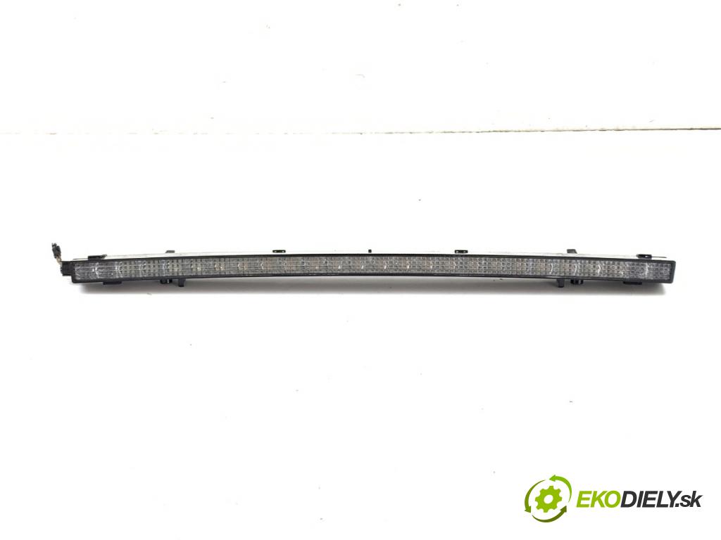SKODA SUPERB II liftback 2014 92 kW 1.4 TSI 1390 Svetlo brzdových svetiel 1Z5945097B