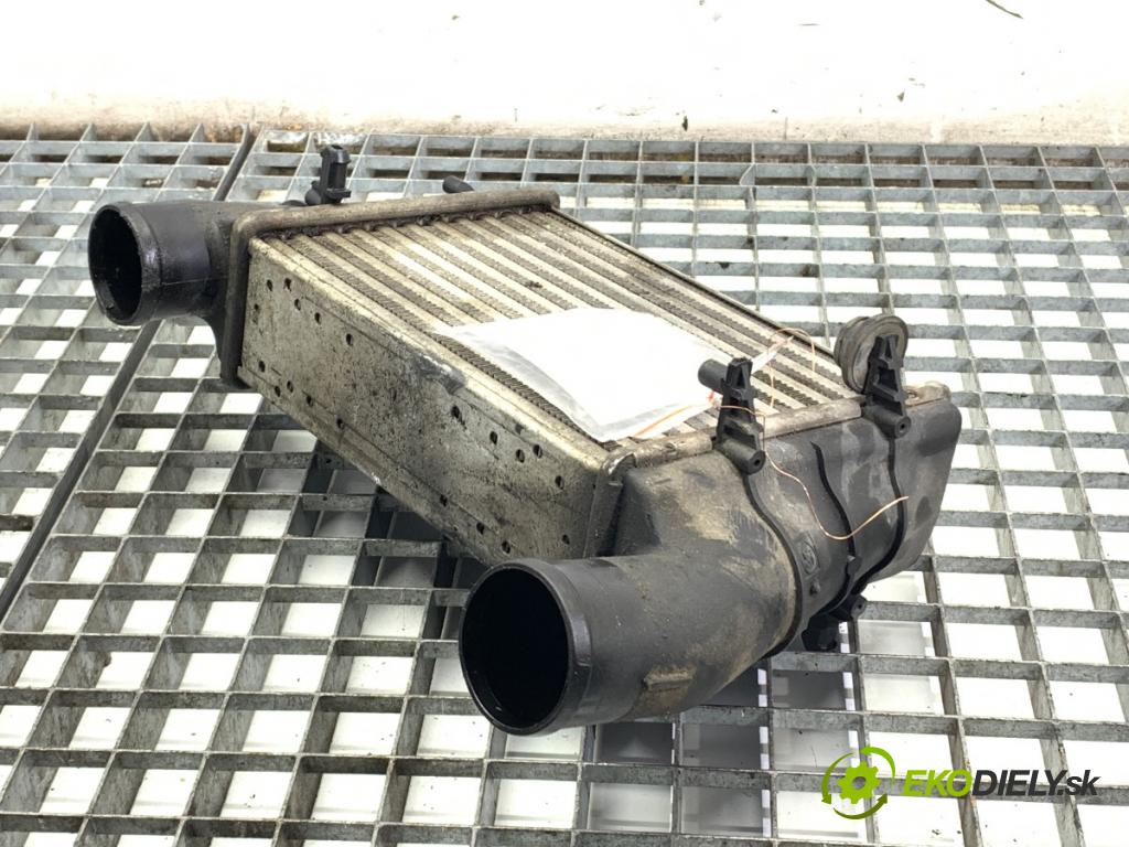 AUDI A6 C5 sedan 1998 110 kW 1.8 T 1781 intercooler 058145805A (Intercooler (chladič stlačeného vzduchu))